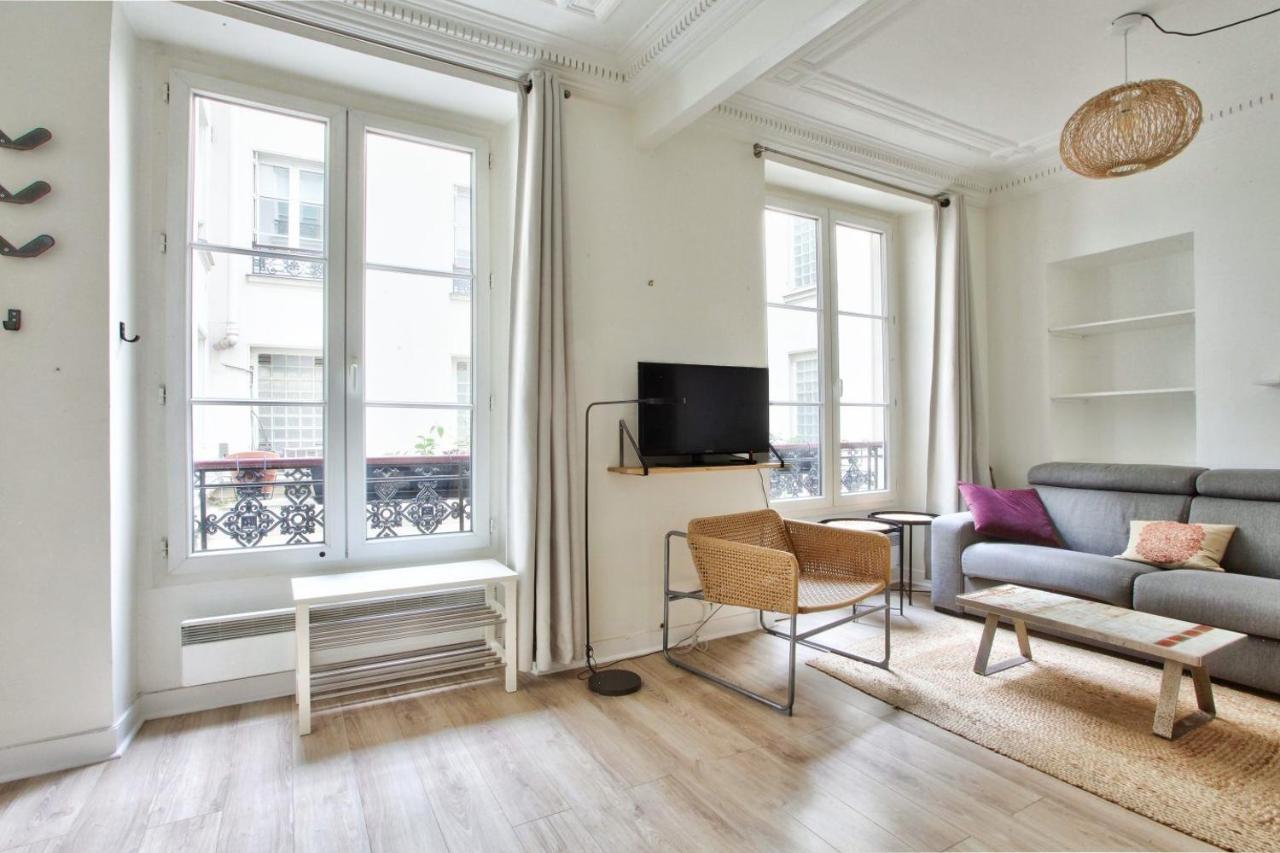 Appartement Quartier Hotel De Ville Free Netflix Paris Exterior foto