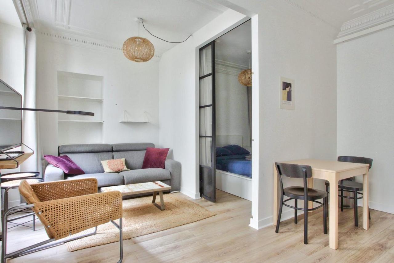 Appartement Quartier Hotel De Ville Free Netflix Paris Exterior foto